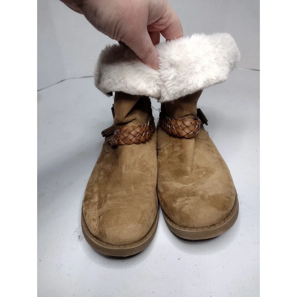 Blowfish Malibu Kids Tan Faux Fur Lined Ankle Boots Braided Buckle Size 3